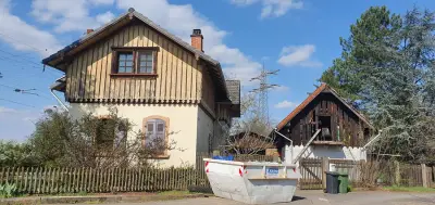 Altes Bahnwärterhaus - Projekt "Mensch & Natur"