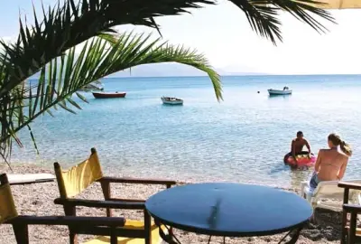 Garten der Musen am griechischen Meer