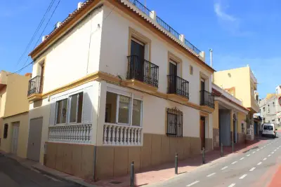 Renovieren & Strand im Osten von Andalusien
