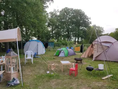 Stellplatz auf Resthof umgeben von Natur