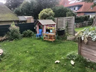 Haus mit Garten und Ferienwohnung