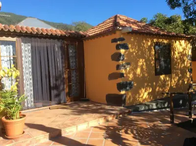 Haus mit Garten auf der grünen Insel La Palma