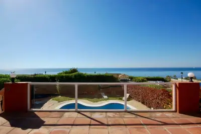 Villa am Meer mit spektakulärer Aussicht