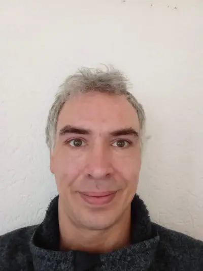Manuel Toelke