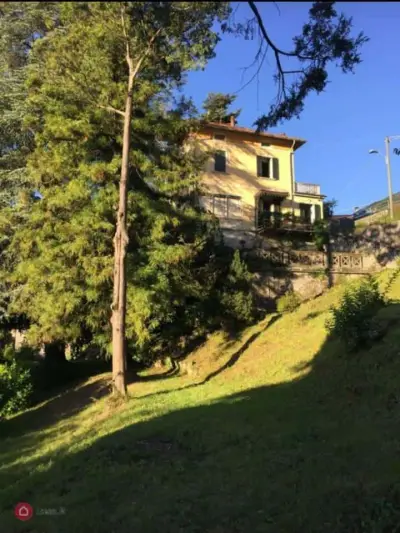 Wohnung in Villa am Comer See