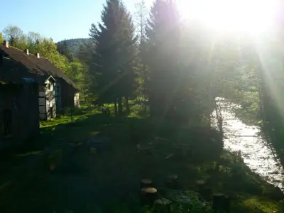 Campen mitten in der schönsten Natur direkt am Fluss