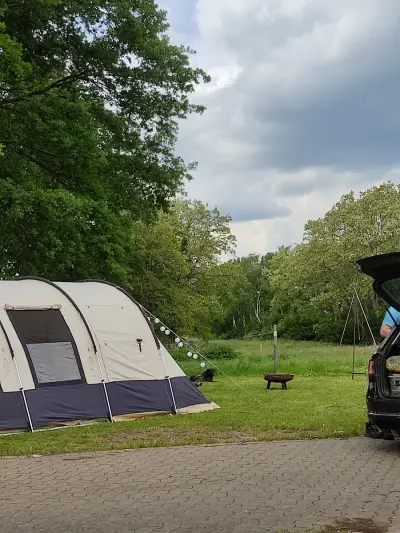 Stellplatz auf Resthof umgeben von Natur – Bild 3
