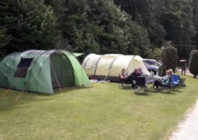 Alternativer Campingplatz sucht Helfer – Bild 6