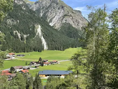 Bauernhof mit Pferdehaltung und Ferienwohnungen in Tirol – Bild 6