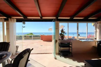 Villa am Meer mit spektakulärer Aussicht – Bild 5