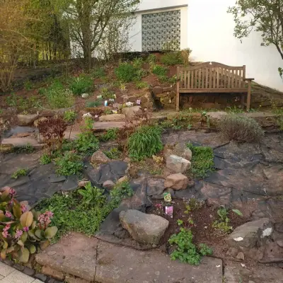 EIFEL - Mithilfe - Renovierung - Gartenarbeit – Bild 5