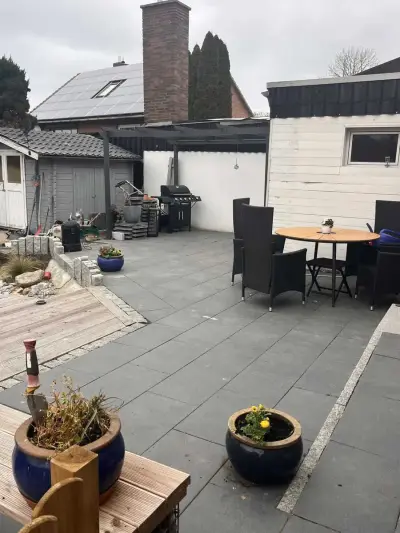 80m2 helle Ferienwohnung mit großem Balkon und Garten – Bild 2