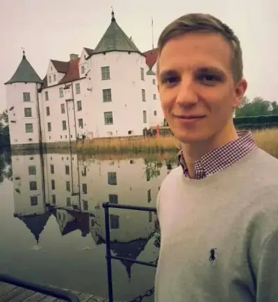 Manuel – photo 2