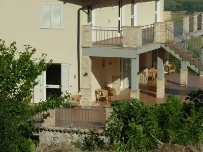 Landhaus in Süditalien, 3 km vom Meer entfernt – Bild 2