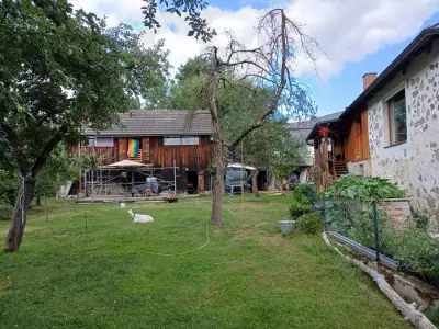 Kleiner Hof im Grünen – photo 3