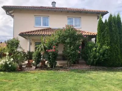 Toskana Haus im Grünen