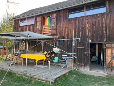 Kleiner Hof im Grünen – photo 7