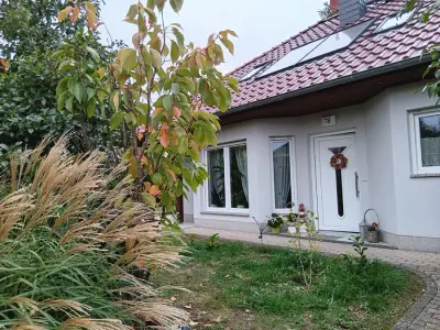  Berliner Umland 11.01.27 bis 02.02.27 , im Wohnbungalow mit Kamin , falls nötige  Schnee fegen 
